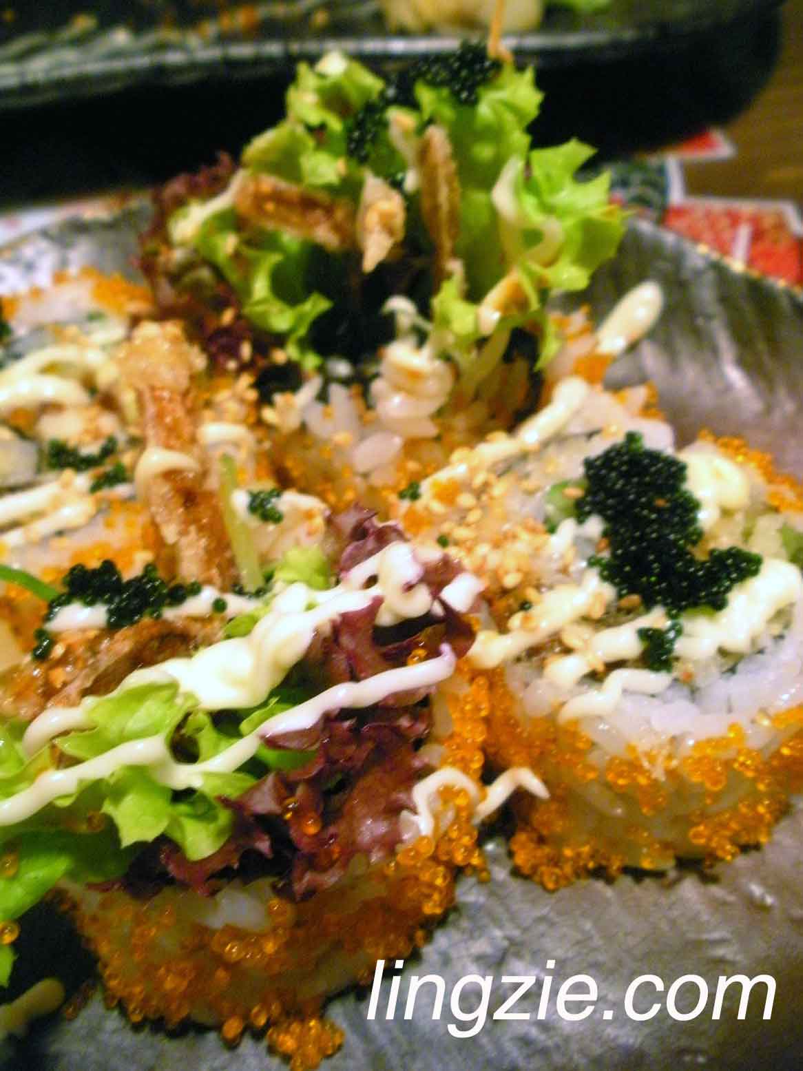 hajime8 Black Spider Roll