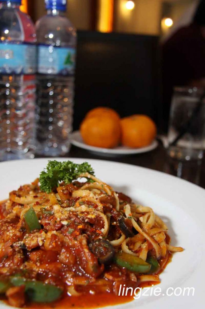 lc7 682x1024 By Invitation: Louis Cafe @ Argyll Road