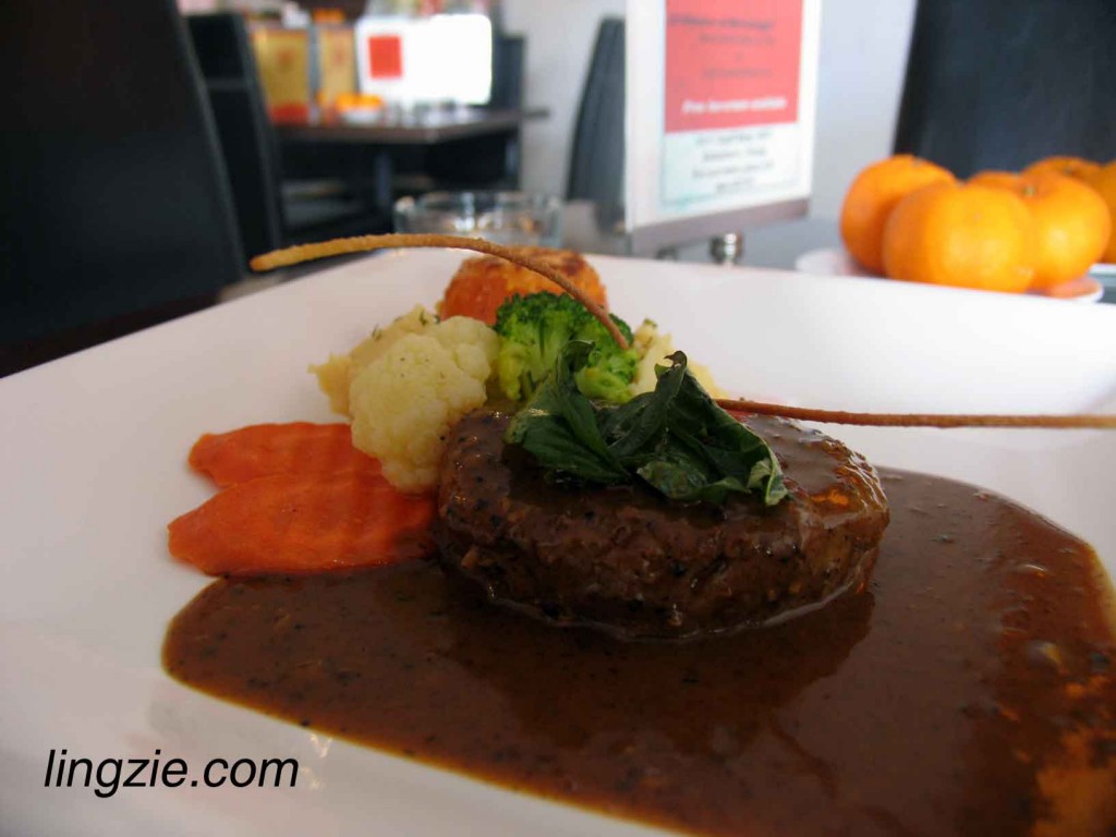 lc9 1024x768 By Invitation: Louis Cafe @ Argyll Road