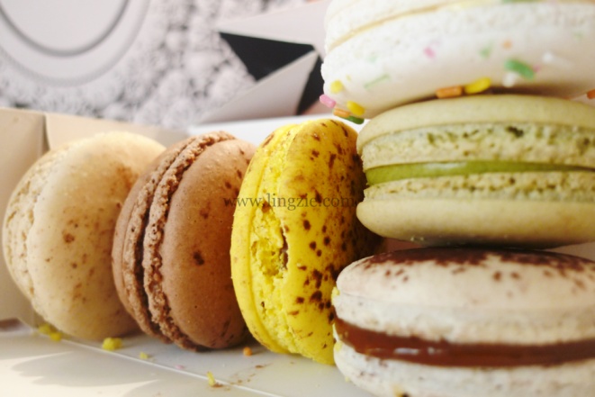 Canele's macarons close up